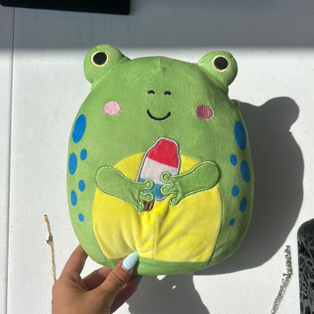 Green Frog Plush with Ice Cream